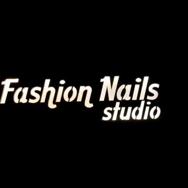 Fashion Nails